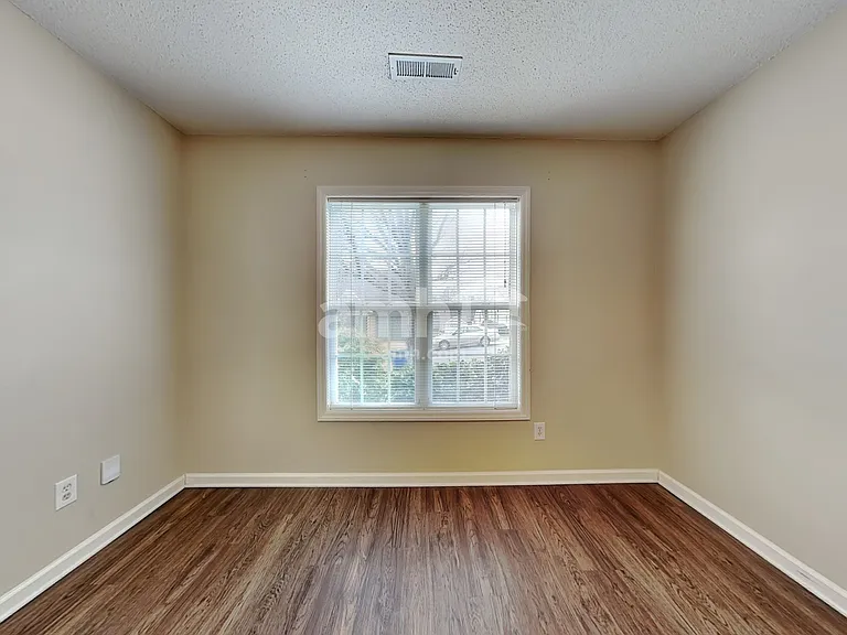 115 Bristol View Cir — Photo 13
