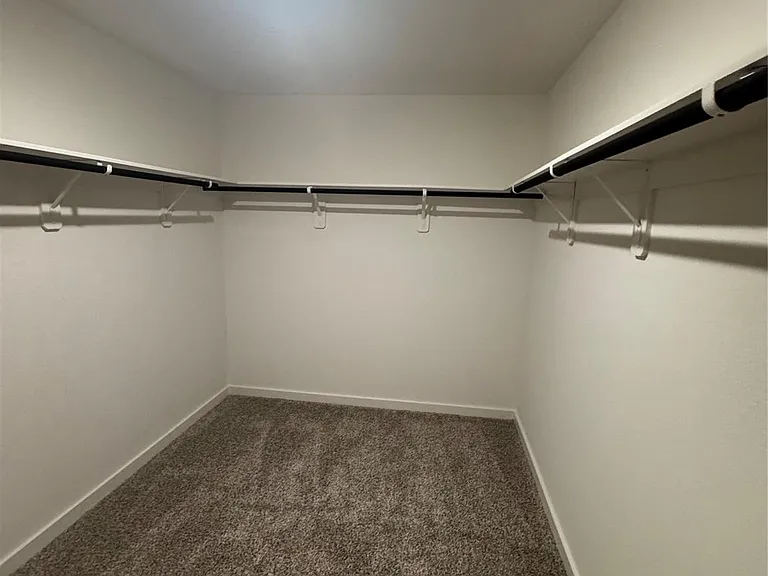 6107 Jasper Hill Dr — Photo 17