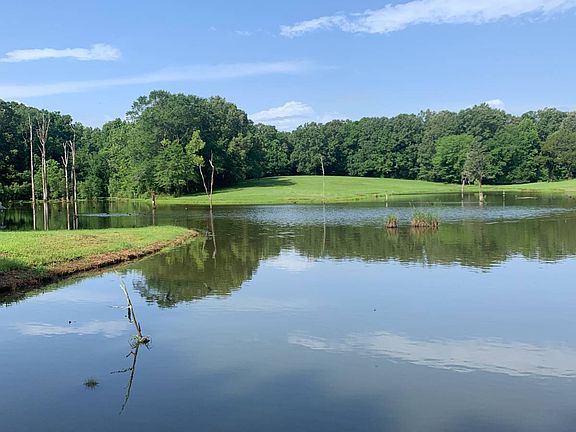 4th image of 1883 Carsley Rd