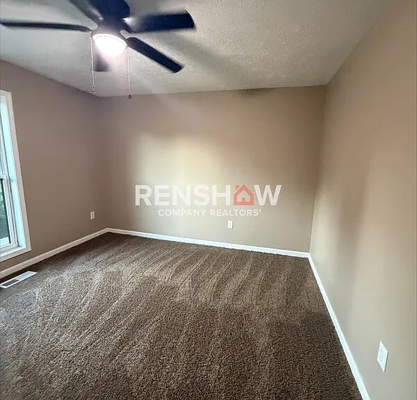 57 Derbyshire Dr — Photo 17