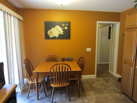 4th image of 23 Landau Dr