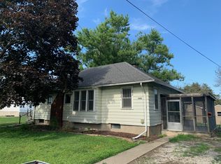 102 Market St, Saint Joseph, IL