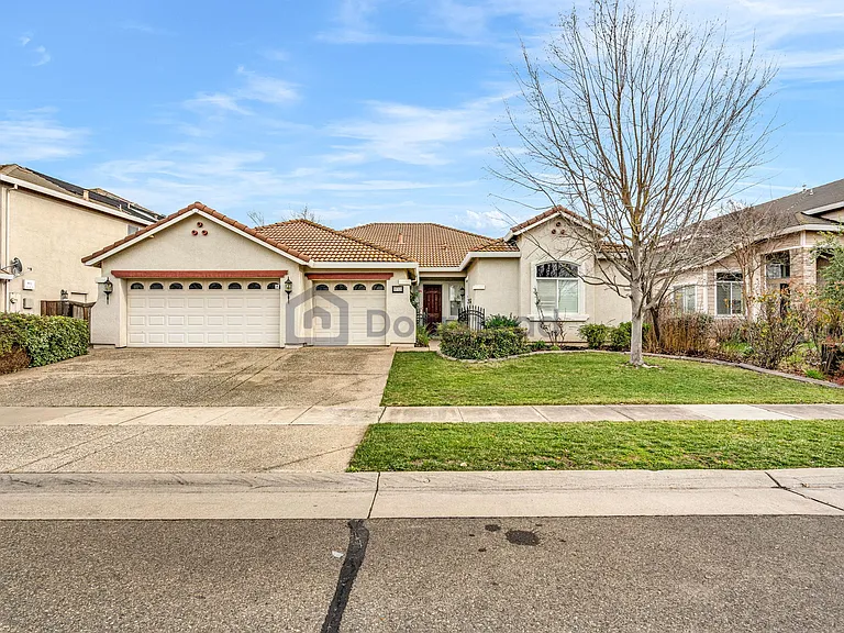9713 Toscano Dr — Photo 1