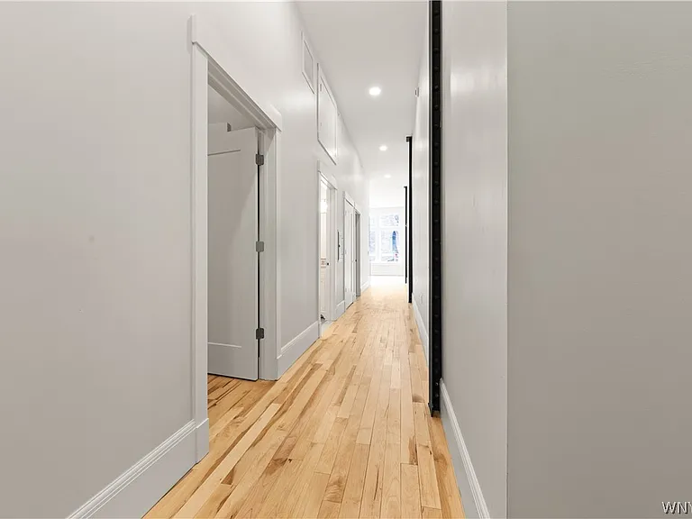130 Pearl St #304 — Photo 5