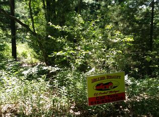 104 Meadow Lark Dr, Gowen, MI 49326