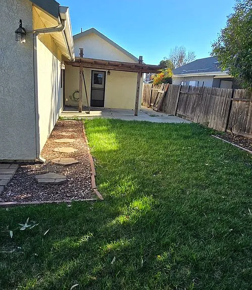 915 Moran Ct — Photo 5