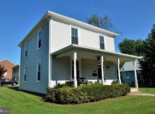 9307 Maple St, Manassas, VA 20110