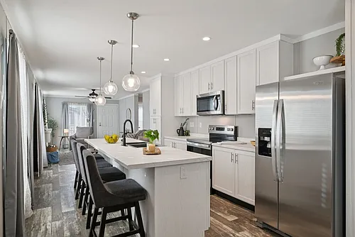 Floor plan $2045/mo | Red 60 | Rent