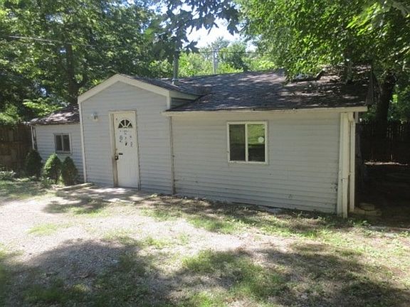 2nd image of 62 Sunnyside Park