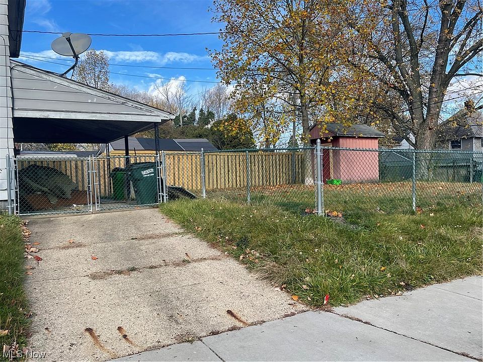 2nd image of 1530 S Liberty Ave
