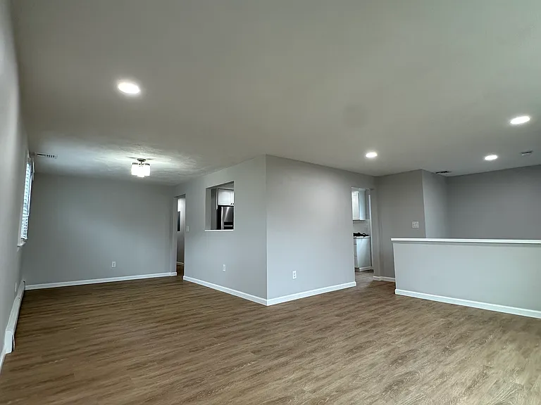 101 Rumney Rd #2 — Photo 3