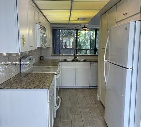 4th image of 2931 SW 87th Ter