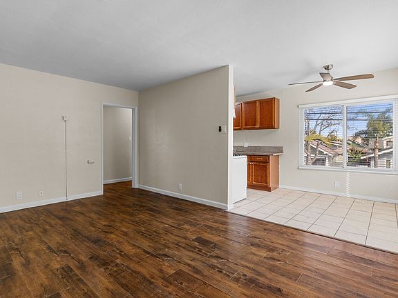2nd image of 731 Orange Ave #15