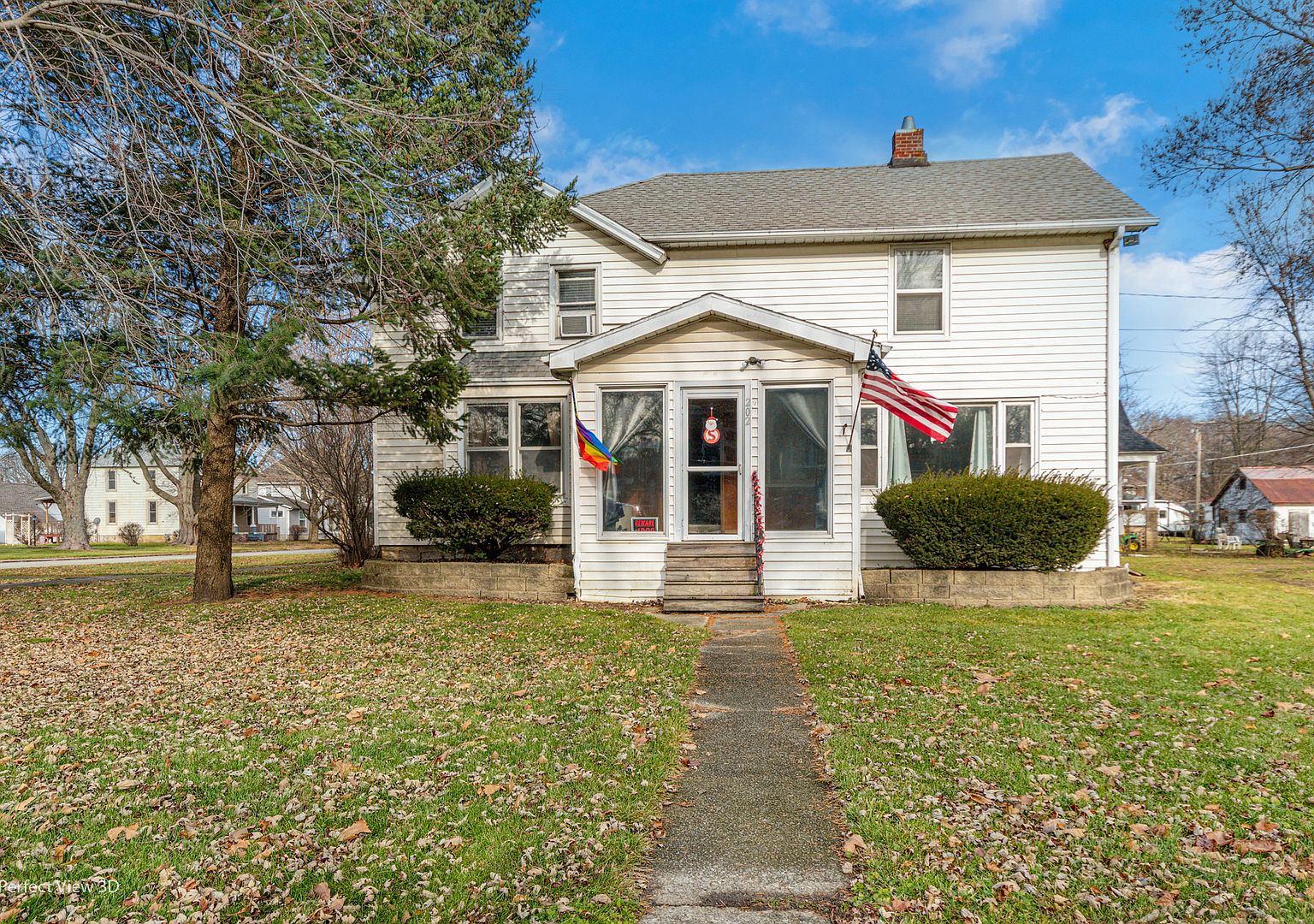 202 N Locust St, Momence, IL 60954 | Zillow