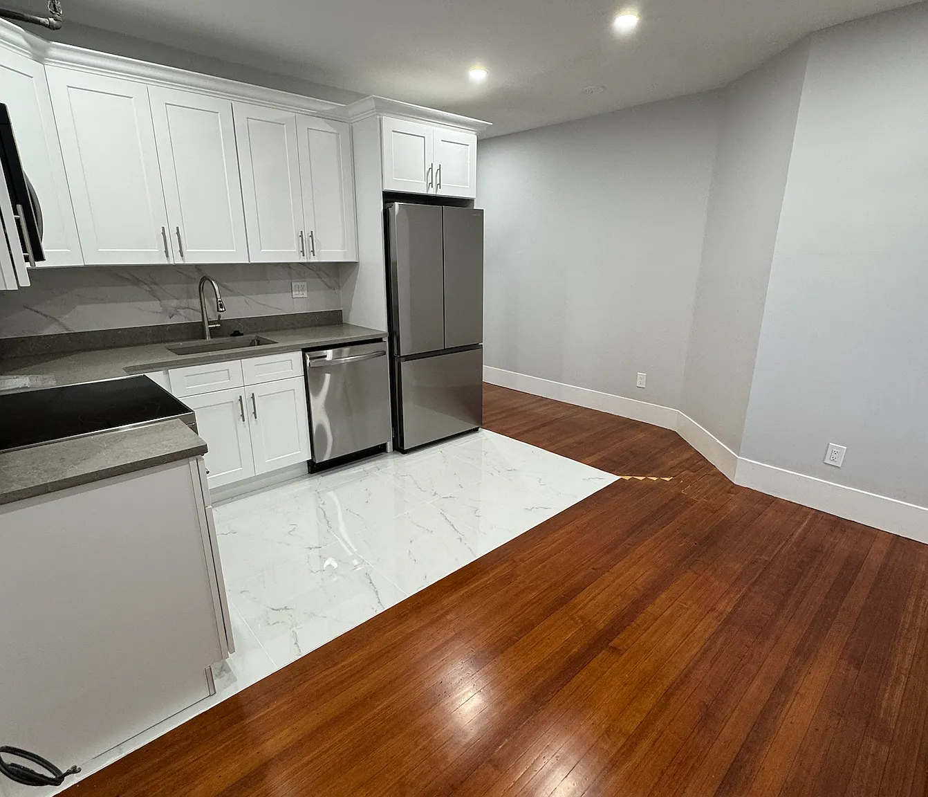 1 bed, $2,700 — Photo 1