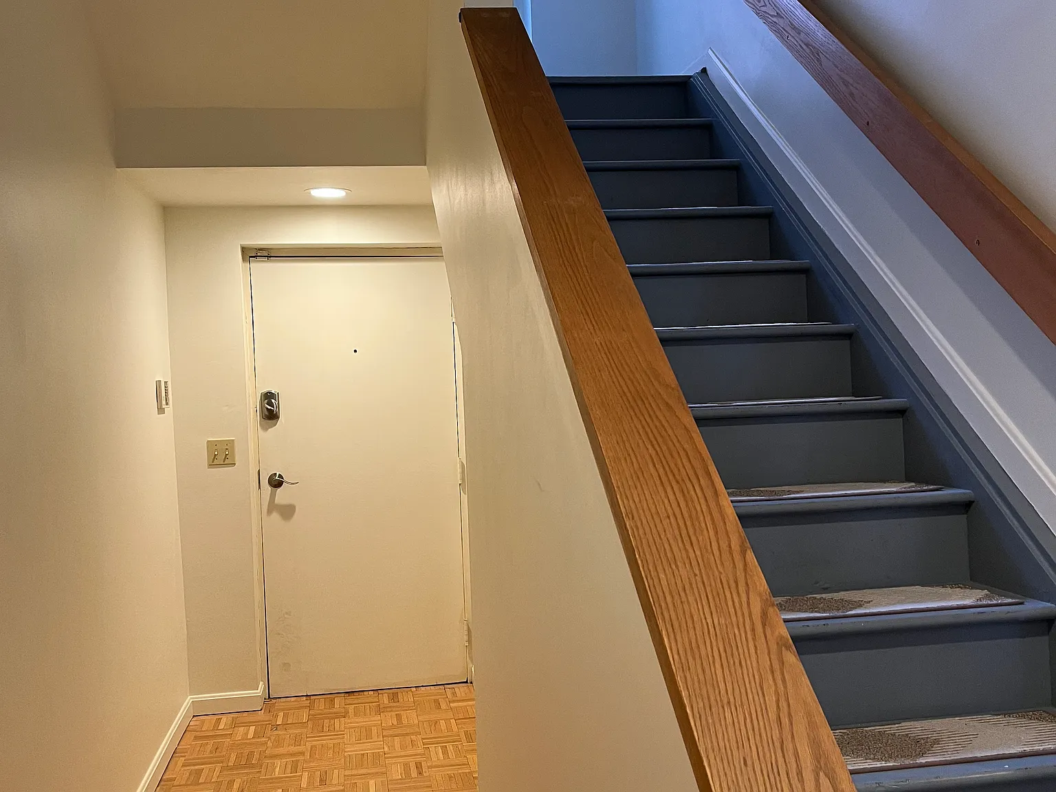 2 bed, 1200 sqft, $2,300 — Photo 3