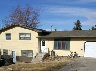 2520 Harney Dr, Rapid City, SD 57702