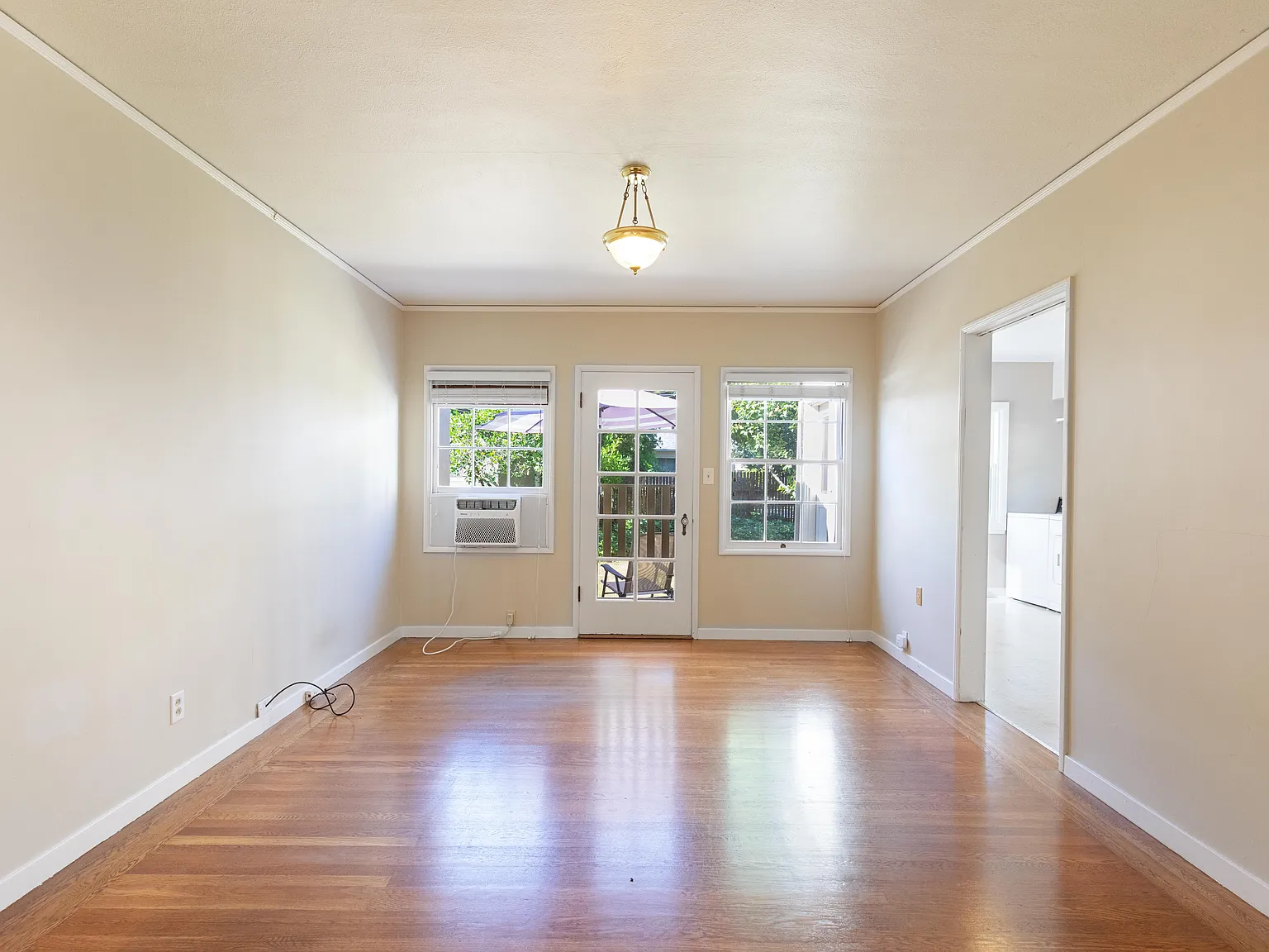 2 bed, 1457 sqft, $3,100 — Photo 4