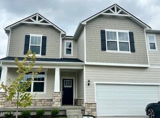 4611 Golden Eagle Dr, Louisville, KY 40245
