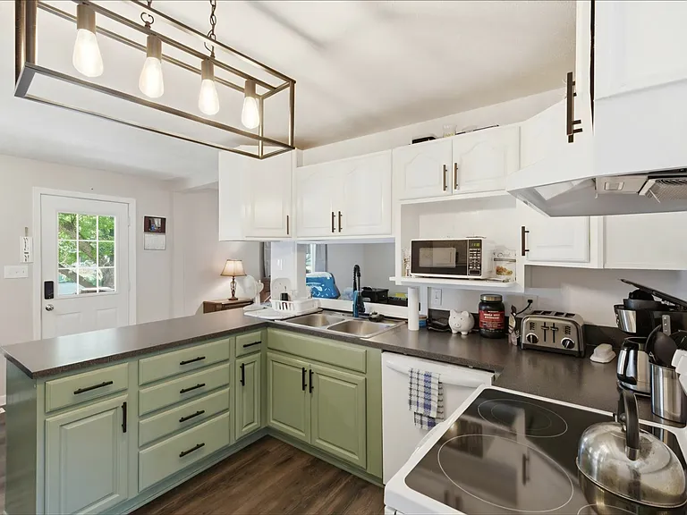 204 W Grant Ave — Photo 3