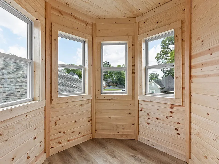 1704 Bailey Ave — Photo 14