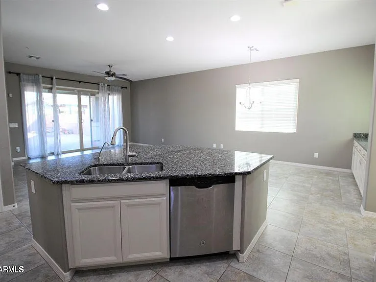 480 E Torrey Pines Pl — Photo 29