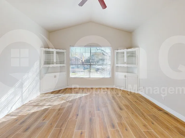 682 N Butte Ave — Photo 10