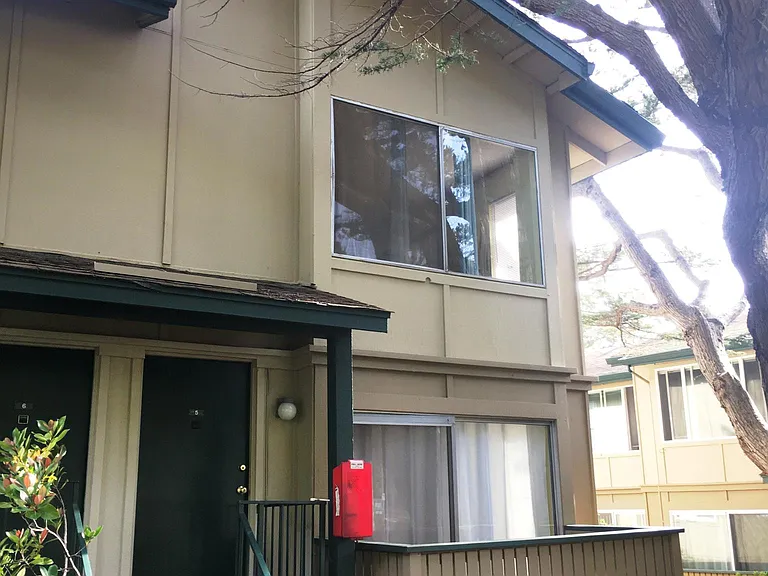 383 Mandarin Dr #5 — Photo 1