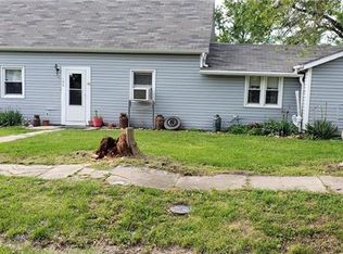 106 Grasshopper Rd, Winchester, KS 66097