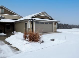 2765 County Rd, Ee Abrams, WI 54101