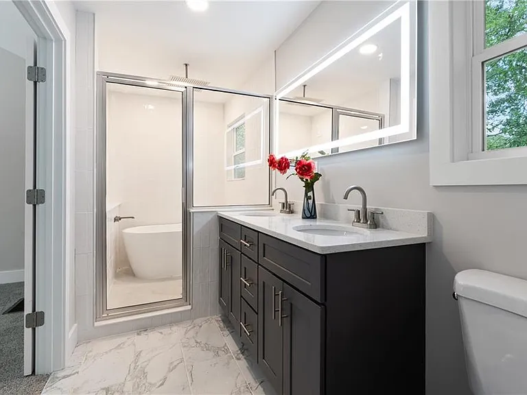 3439 Jackson Dr — Photo 10