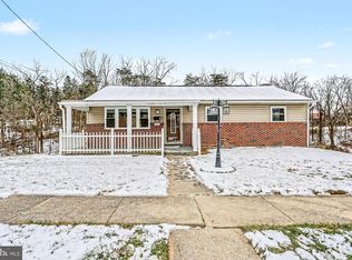 3827 Over Dr, Harrisburg, PA 17109