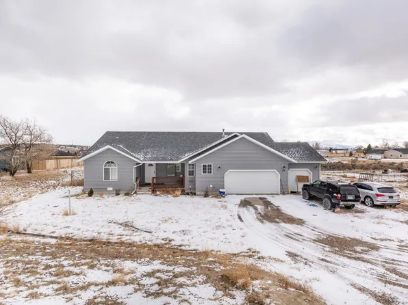 134 Spring Creek Pkwy, Spring Creek, NV 89815