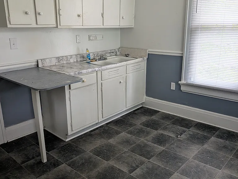 1713 Nash St NW #B — Photo 6