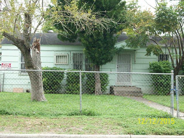 1st image of 22 E Hawthorne Ave