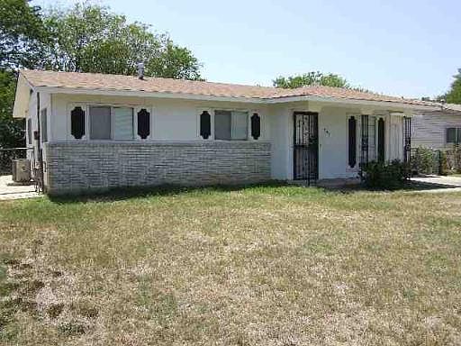 1st image of 703 CANYONWOOD DR