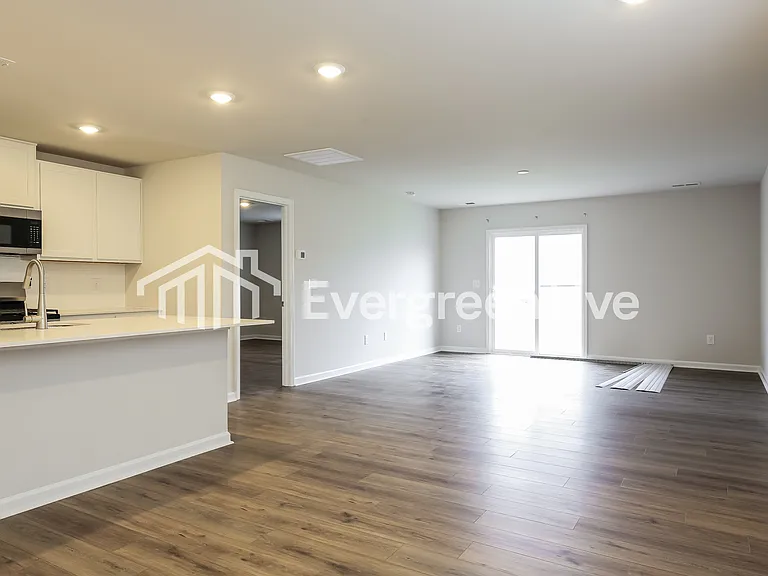 205 Stokely Way — Photo 4