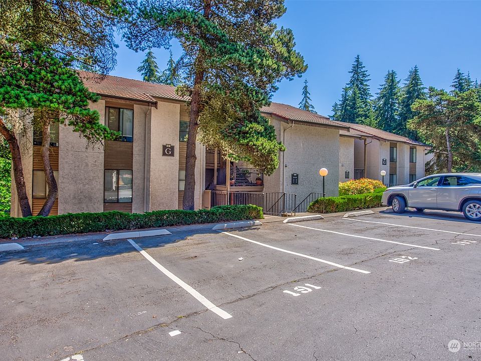 1st image of 10508 NE 32nd Place #G202