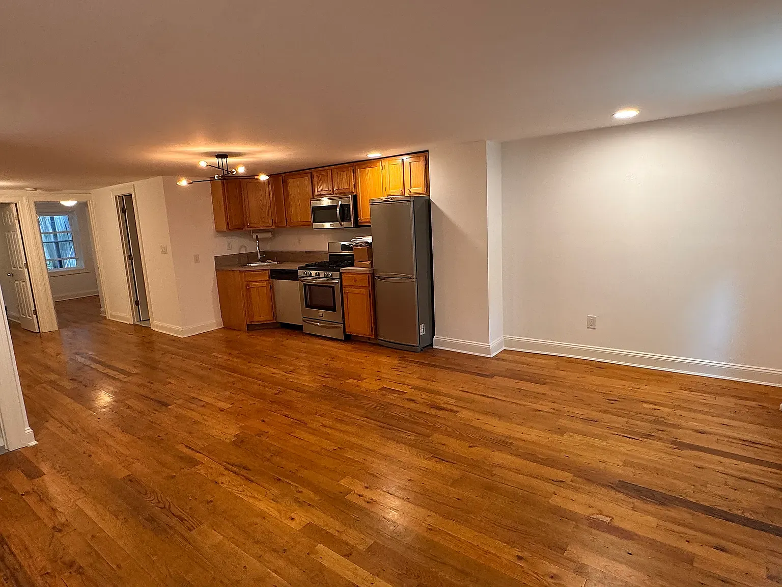 222 17th Street — Photo 3