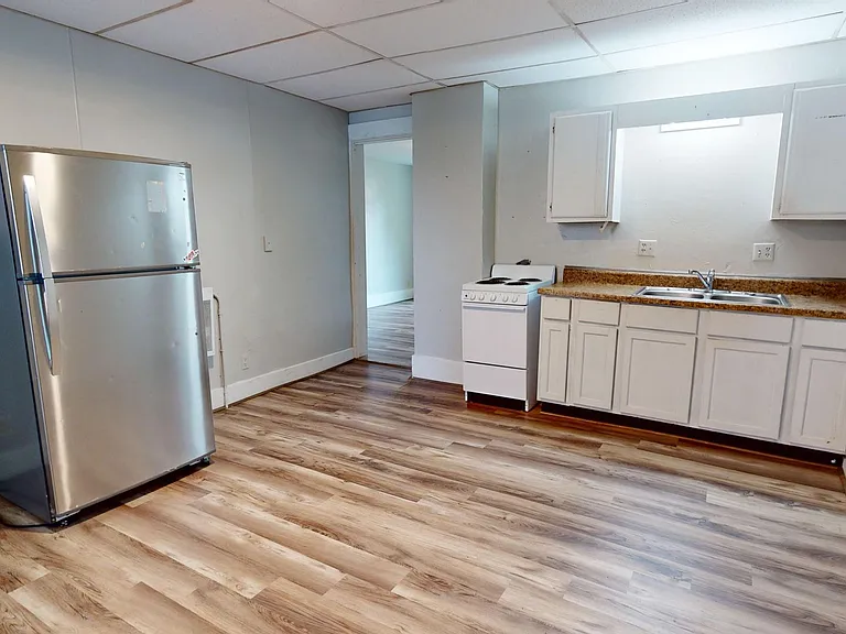 124 Dale Ave #108-W — Photo 3