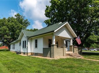 2908 S Vienna Rd, Scottsburg, IN 47170