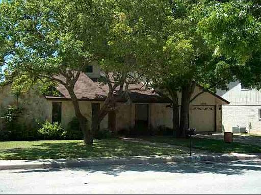 1st image of 2438 BLUE QUAIL DR