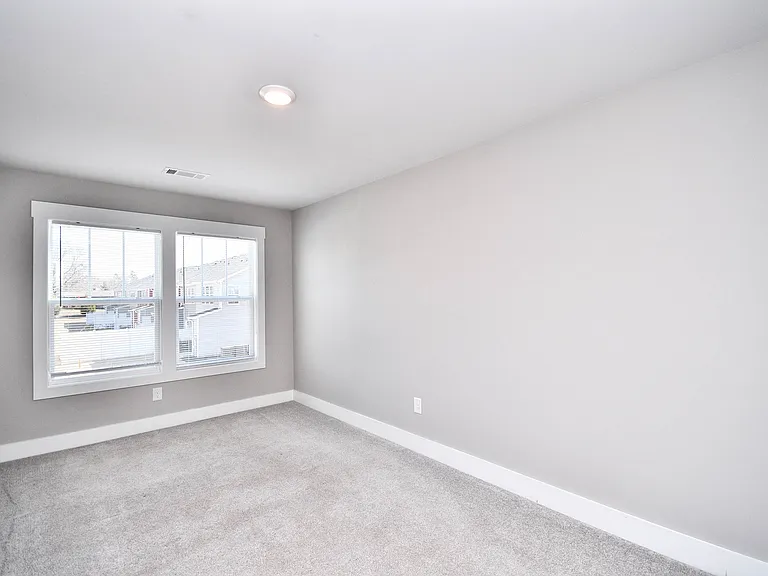 26 Starlake Rd — Photo 12