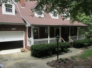 8290 Hunley Ridge Rd, Matthews, NC 28104