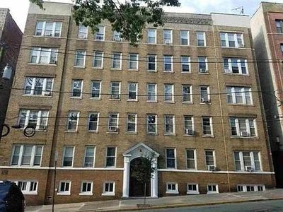 325 79th St APT 31, North Bergen, NJ, 07047