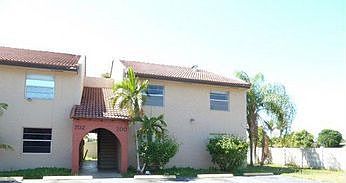 1st image of 712 SW 81st Ave
