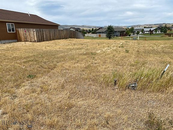2nd image of 1019 Prairie Dr