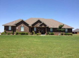 440 NE Sunset Dr, Elgin, OK 73538