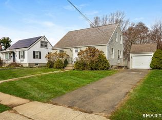 185 Meadowside Rd, Milford, CT 06460