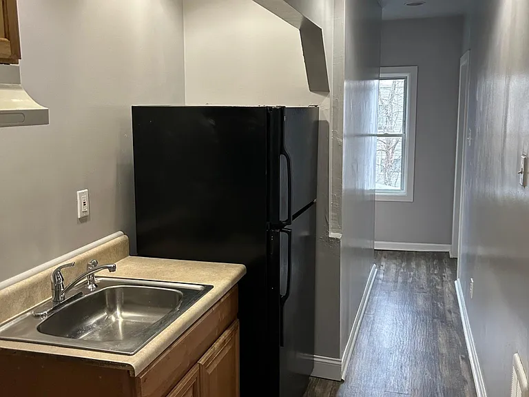 2029 N 8th St #3 — Photo 3